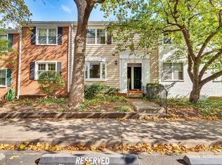 2643 S Walter Reed Dr UNIT A, Arlington, VA 22206