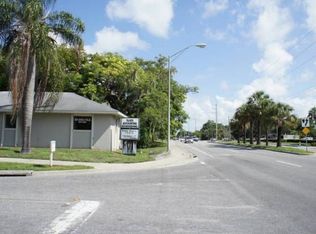 1528 S Tuttle Ave, Sarasota, FL 34239