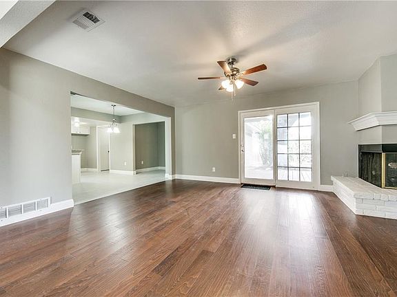 5th image of 144 Faircrest Dr