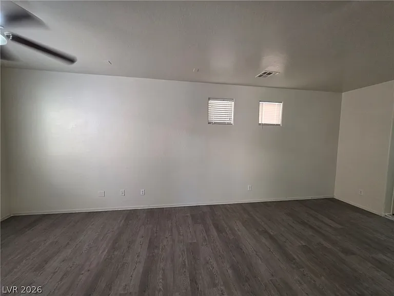 7510 Perla Del Mar Ave — Photo 20