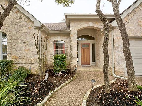 4th image of 3008 Portola Ct