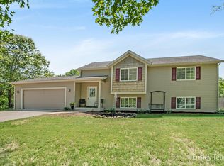 11415 W Wise Rd, Greenville, MI 48838