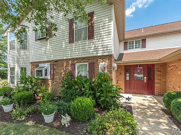 3rd image of 4362 Colony Gardens Dr