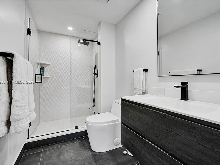 20281 E Country Club Dr #1503 — Photo 7