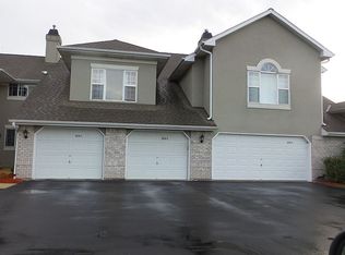 9279 W Elm Ct #265, Franklin, WI 53132