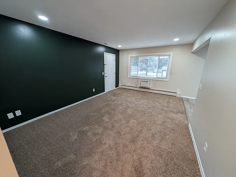 35 Terrel Dr #4 — Photo 7