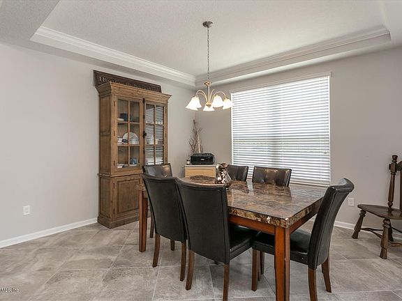 4th image of 754 Brambly Vine Dr