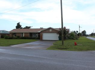 7076 Hugh Dr, Panama City, FL 32404
