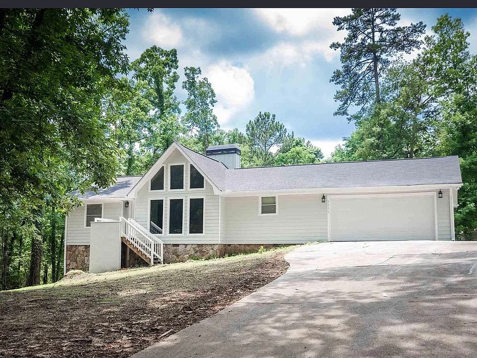 1st image of 3255 Village Glen Trl