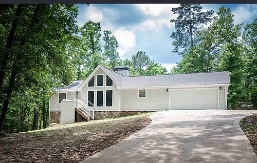 3255 Village Glen Trl Photo 1