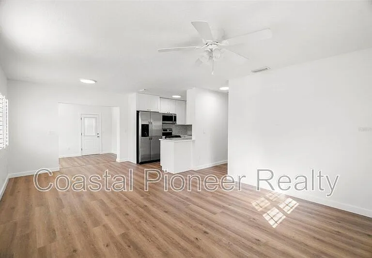 6710 S Cortez Ave — Photo 7