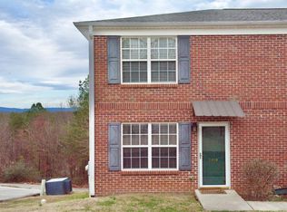 2428 Executive Park Dr NW, Cleveland, TN 37312