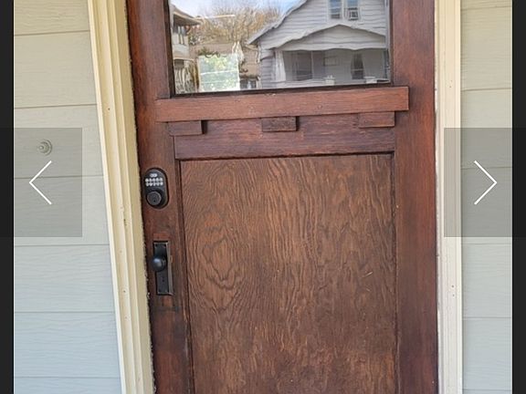 2nd image of 503 S Bismark St