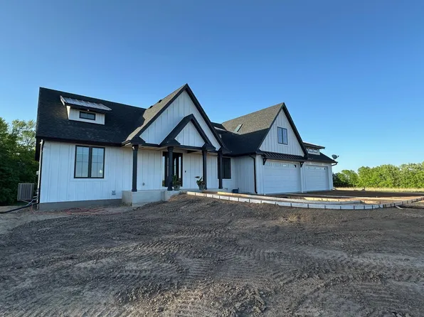 13926 State Highway 99, Montgomery, MN 56069