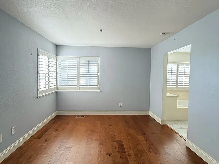 691 Pointe Pacific Dr #2 — Photo 22