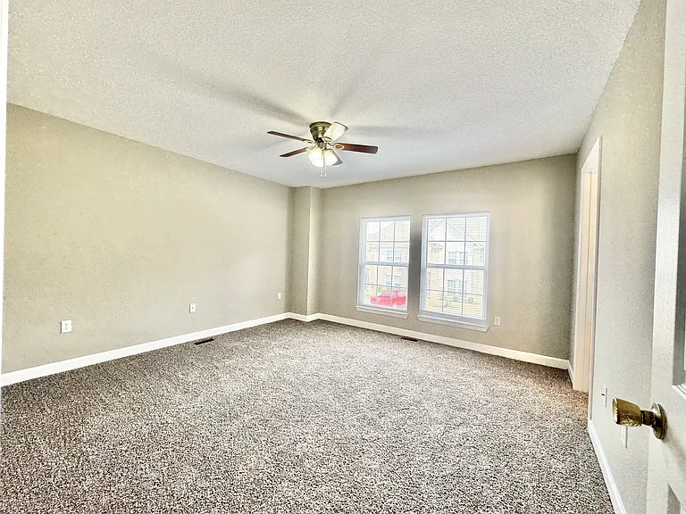 934 E Craighead Forest Rd #B — Photo 22
