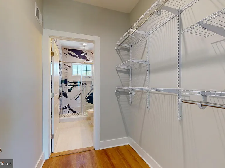 511 N Paxon St — Photo 27