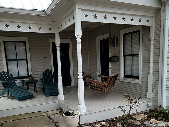 2nd image of 319 W Creek St
