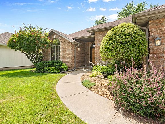 4th image of 2380 W Allen Drive