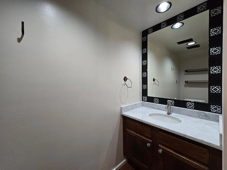 3212 1/2 La Avenida De San Marcos — Photo 11