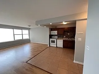 1 bed, 850 sqft, $1,825 — Photo 3