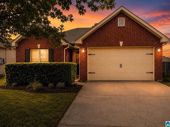 2nd image of 1141 Alden Glen Dr