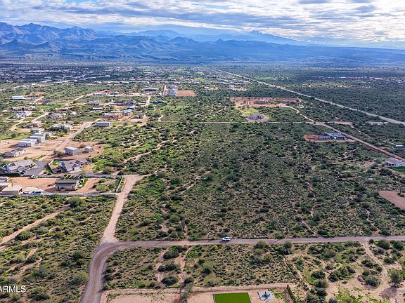 4th image of 2 Dale Lane #-