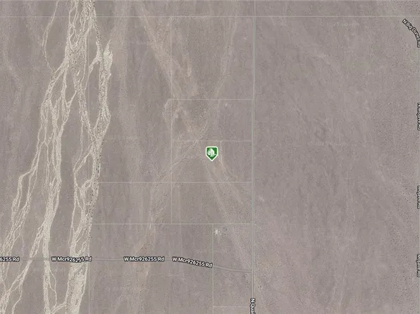 3560 N Quail Dr, Amargosa Valley, NV 89020