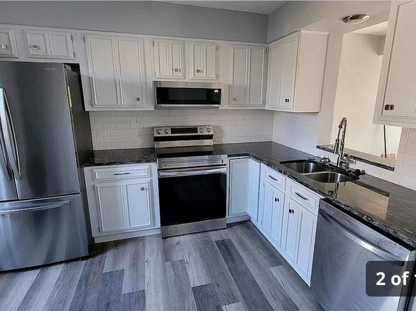 904 Ravine Dr