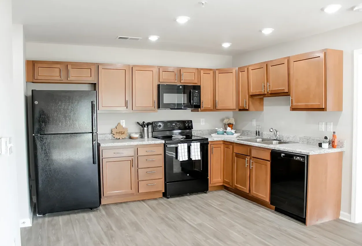 Oakdale Apartments — Photo 4