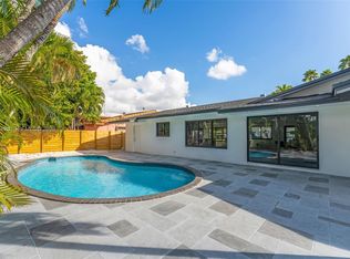 Winters Sunset Sub, Miami, FL 33173