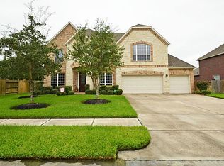 2812 Knob Hill St, Pearland, TX 77581