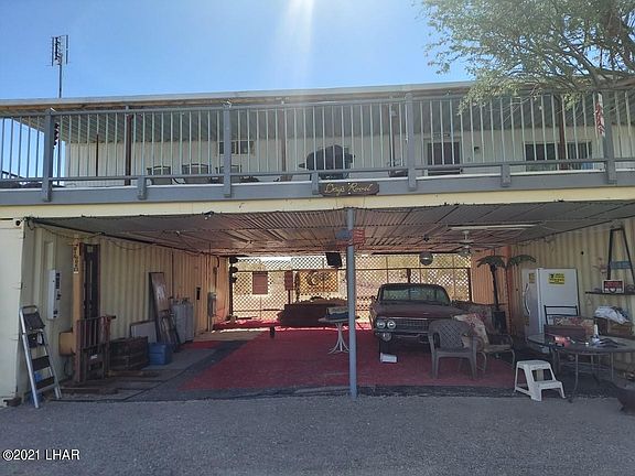 4th image of 590 Desert Vista St