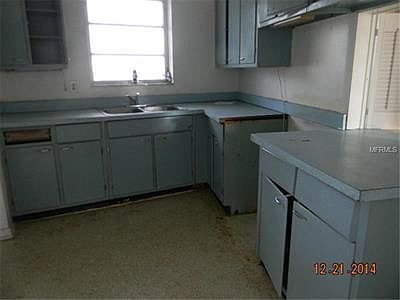 3rd image of 22131 Bahama Ln