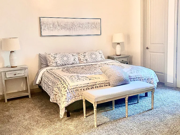 321 Vin Almoradi Ct — Photo 3