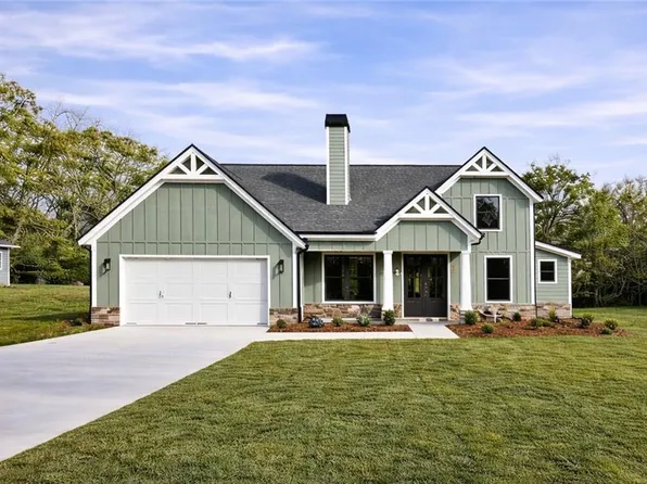 572 Elder Rd, Statham, GA 30666