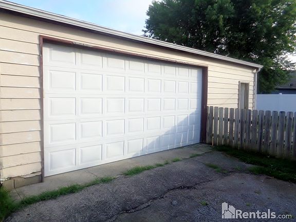 3rd image of 5414 Ruskin Pl