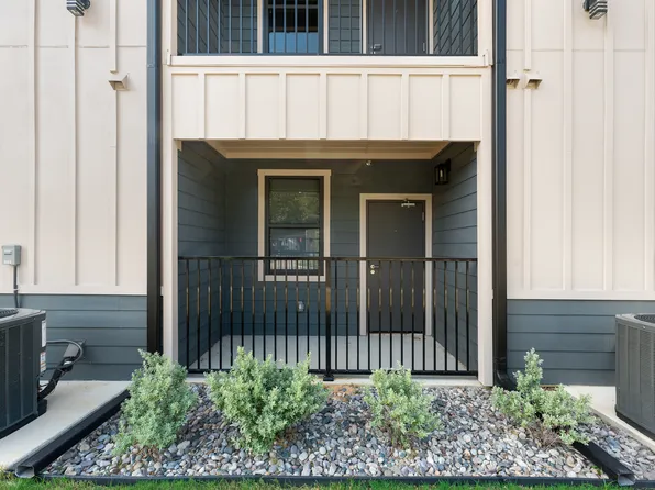 4225 Bernice St, Haltom City, TX