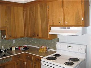 2nd image of 463 Thelma Ave