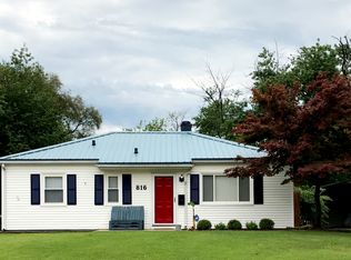 816 W Ridgemont Rd, Peoria, IL 61614