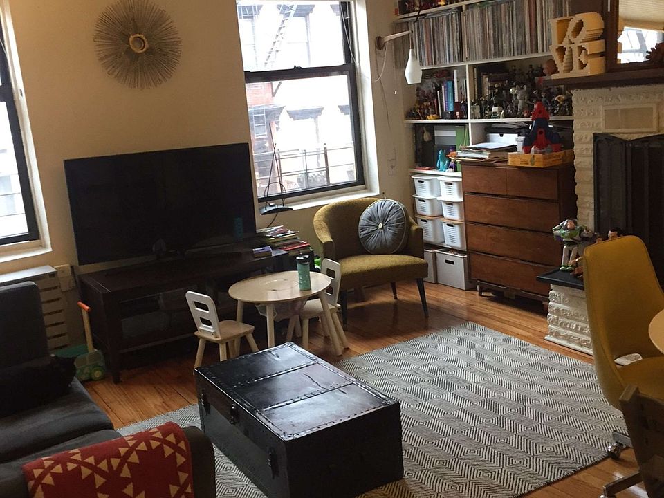 1st image of 232 W 16th St APT 2FF