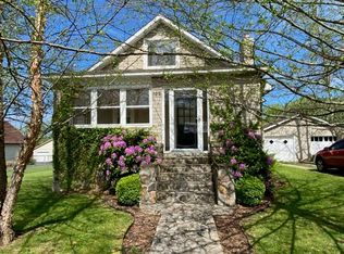 122 N Forest Rd, Beckley, WV 25801