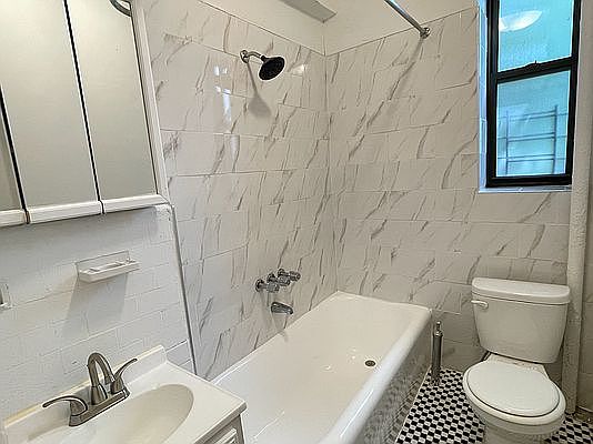 5th image of 320 Empire Blvd APT 1E