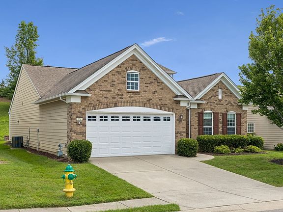 2nd image of 304 Palisade Dr