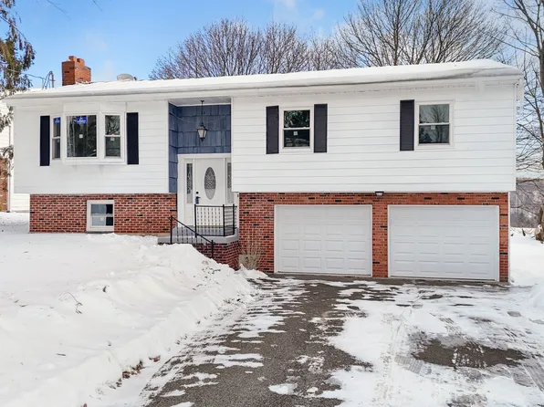 1346 Farm To Market Rd, Endwell, NY 13760