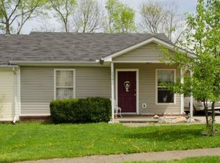 236 Maple Leaf Ln, Nicholasville, KY 40356