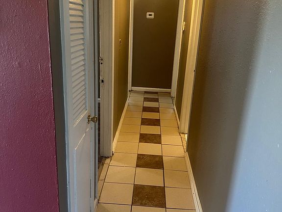 5th image of 3105 Snowberry Dr
