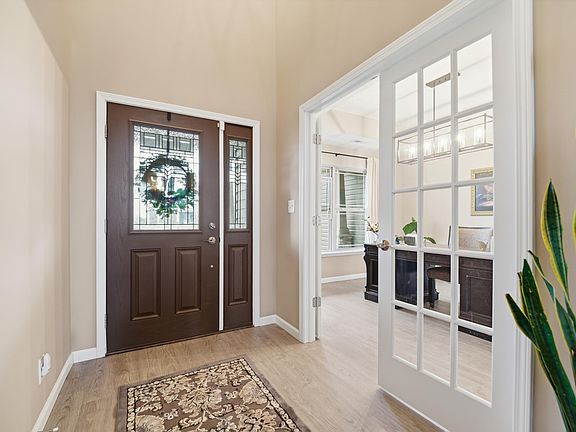 3rd image of 4336 Admirals Cove Dr