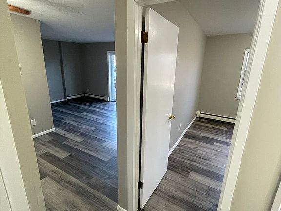2nd image of 1710 Elder St APT 102