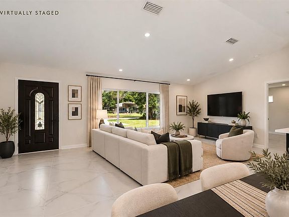 5th image of 2544 N ARROWHEAD ROAD